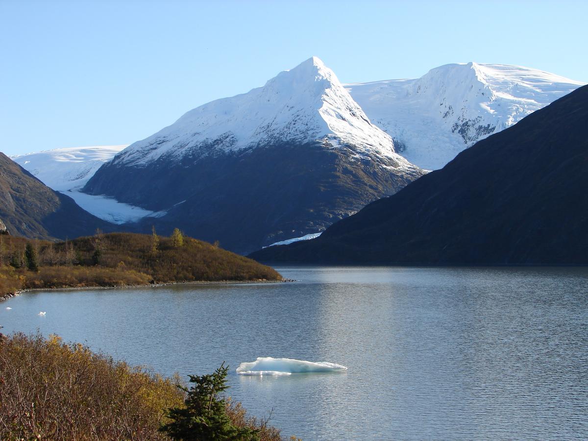 Reflection Lake Bed And Breakfast Anchorage Exteriör bild