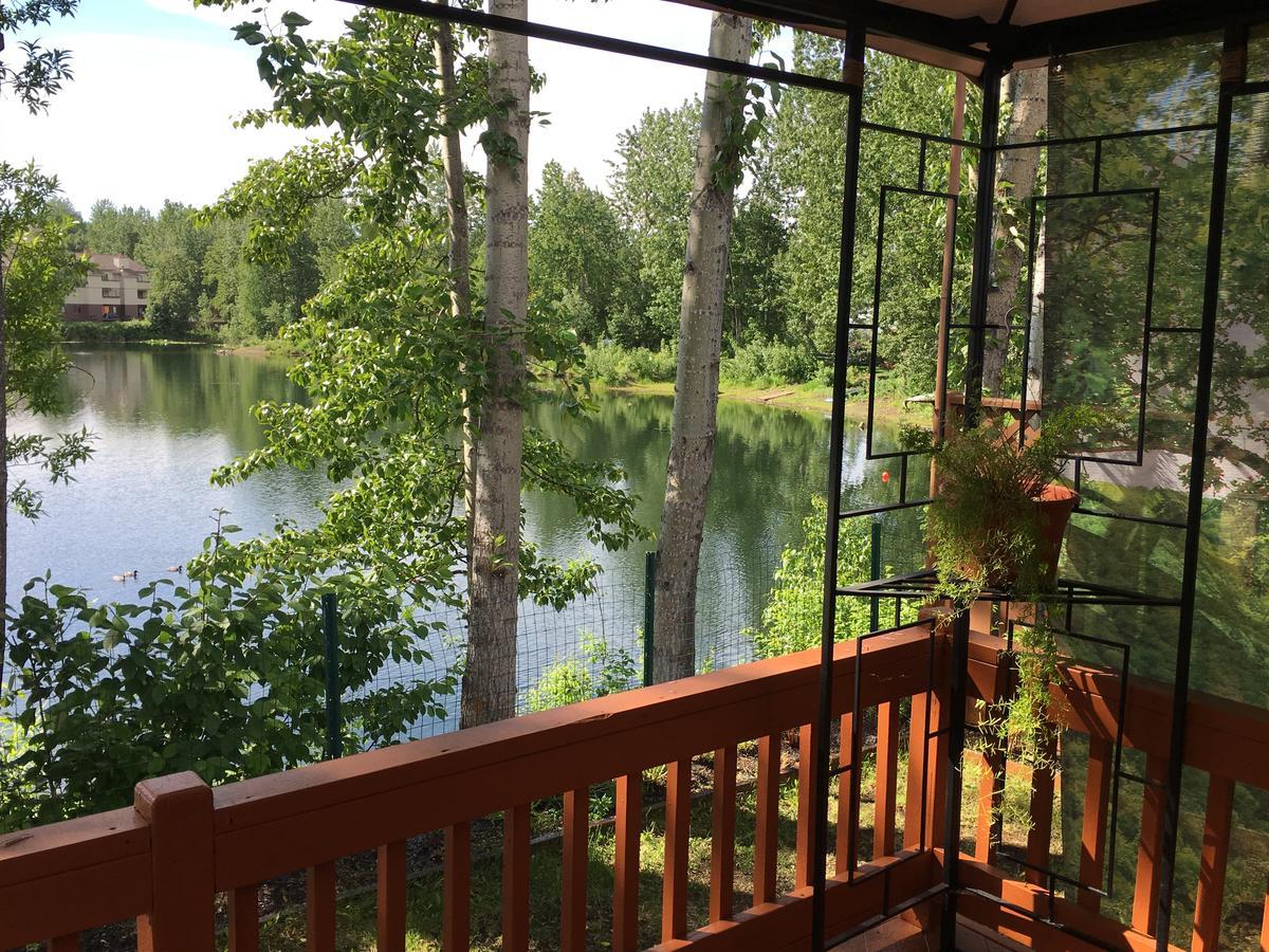 Reflection Lake Bed And Breakfast Anchorage Exteriör bild